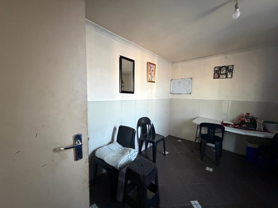 2 Bedroom Property for Sale in Leiden Western Cape